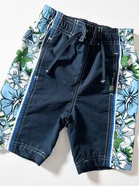 Vintage B.U.M. Equipment Y2K Hibiscus Board Shorts / Swim Trunks Floral Panel 3T